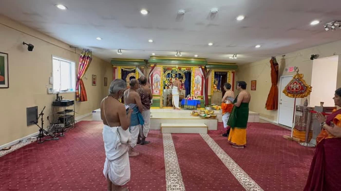 Worship at the sanctum